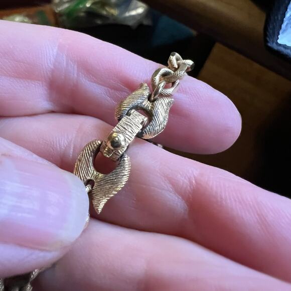 Vintage Monet large gold tone starburst sunburst statement necklace rope chain - Picture 6 of 10